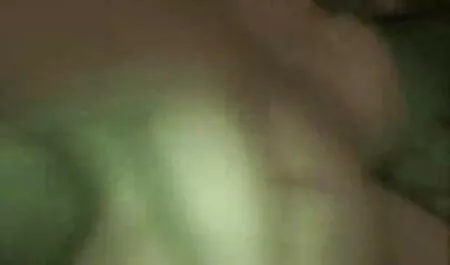 ورزشکاران که برای اولین کانال های سکسی موبوگرام بار نرم هستند ، یک عضو در الاغ وجود دارد