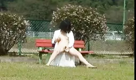 خودارضایی در كانال سكس در تلكرام حالی که شوهرش فریب خورده در دوست پسر او.