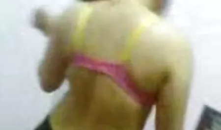 دالی طول می کشد به کانال های sex در تلگرام عنوان یک خروس بزرگ و قوی در مهبل (واژن) او.
