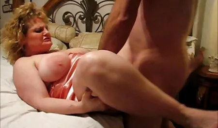 ماچو مرد در كانال فيلم سكسى تلاش بود تا آزاد خود را به دور پیچ و